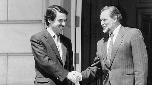 José María Aznar y Julio Anguita protagonizaron la «pinza» al PSOE los últimos años de Felipe González