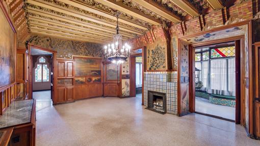 Interior de uno de los salones de la Casa Vicens