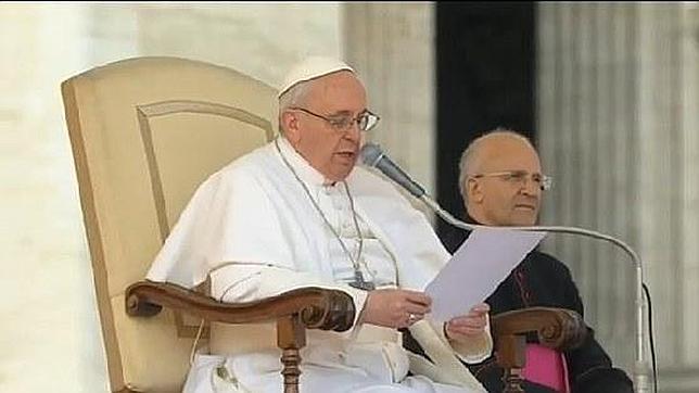 Alfred Xuereb, la mano derecha del Papa Francisco