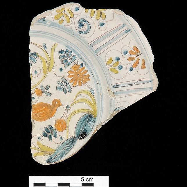 Fragmento de loza ligur recuperado en Mazarrón, hoy en el Museo Arqua