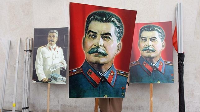 Stalin, el segundo líder mejor valorado para la mayoría de los rusos