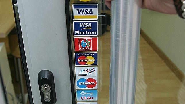 La muerte lenta del dinero (en efectivo)