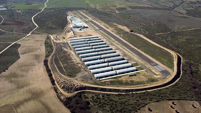 El aeródromo de Madrid necesita engullir a Casarrubios para ser viable