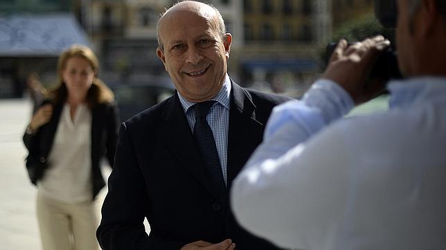La renovación como director de colegio dependerá de las notas de las «reválidas»