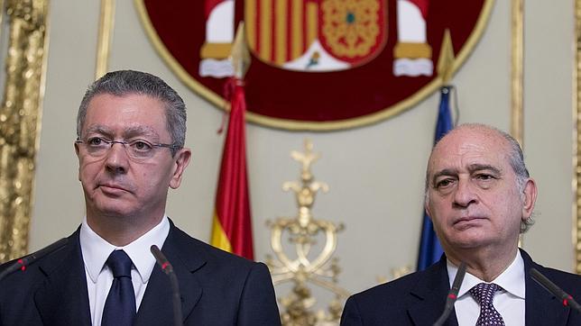 Fernández Díaz: el PSOE pudo cambiar el Código Penal cuando ETA «mataba por centenas»