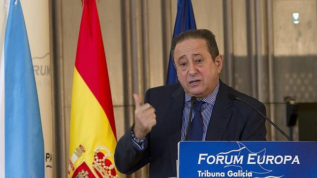 Príncipe durante el acto en el que presentó al vicepresidente de la Xunta, Alfonso Rueda