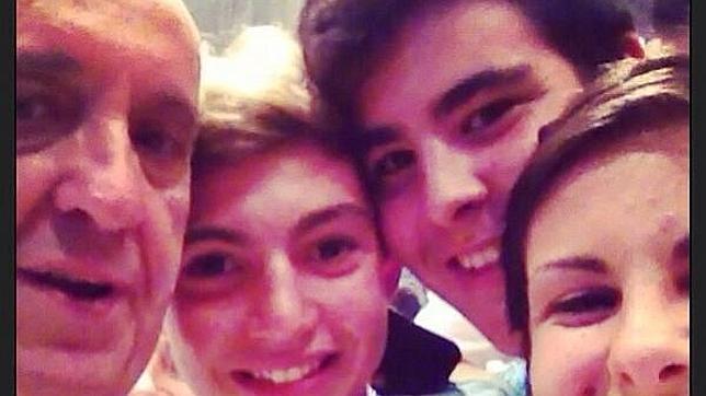«Selfie», elegida palabra del año por el diccionario Oxford de lengua inglesa