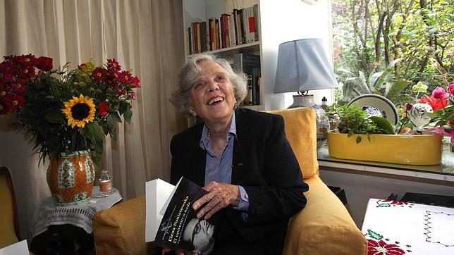 Elena Poniatowska, esa gran dama de las letras