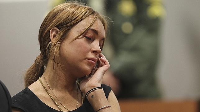 El hermano de Paris Hilton acusa a Lindsay Lohan de agresión