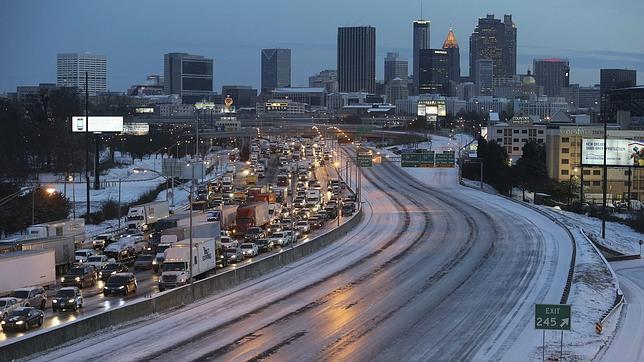 La tormenta «León» deja 13 muertos en Estados Unidos