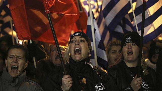 Los neonazis griegos amenazan con participar en las elecciones europeas