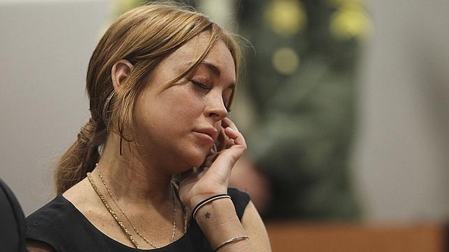 Sale a la luz la lista de amantes de Lindsay Lohan que ella misma elaboró