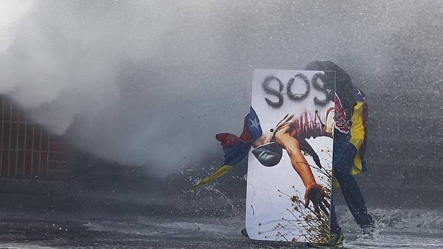 Muere otro joven en las protestas contra Maduro en Venezuela