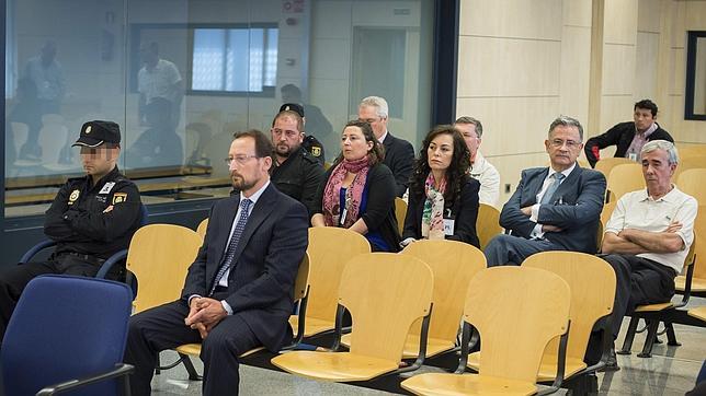 El narcotraficante Marcial Dorado asegura que su dinero es ...