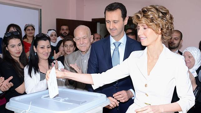 Assad arrasa en las elecciones sirias