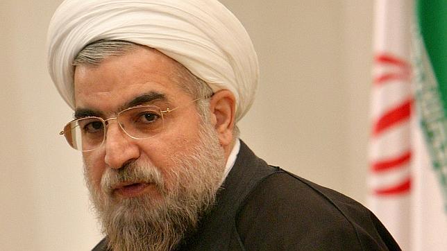 El presidente de Irán, Hasán Rohaní, niega que esté «colaborando o coordinando con EEUU» en su lucha contra el EI