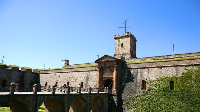El castillo de Montjuic en Cataluña