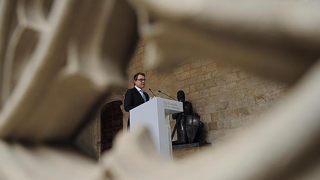 Artur Mas, en la rueda de prensa donde ha dado a conocer su «sucedáneo» de consulta