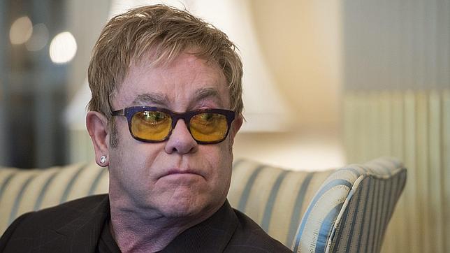 Elton John, el pasado día 24 durante su reunión con el secretario de Estado estadounidense, John Kerry