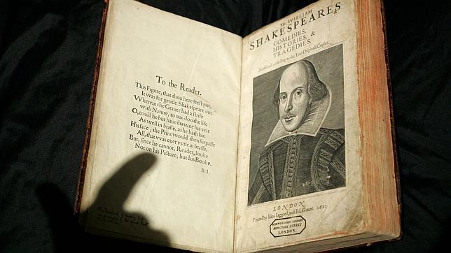 Un ejemplar del volumen conocido como «First Folio»