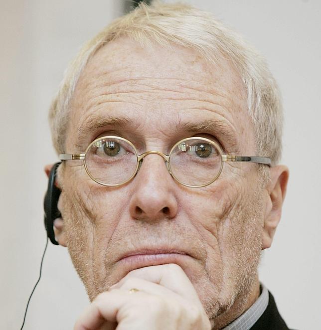 El poeta Mark Strand, en una imagen de archivo durante una visita a la Residencia de Estudiantes