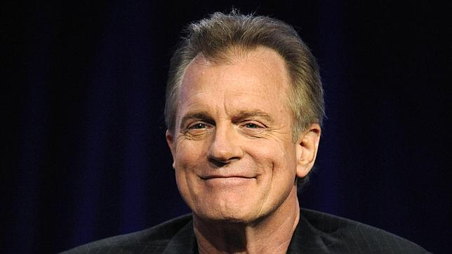 Stephen Collins hizo de padre perfecto en una serie de televisión