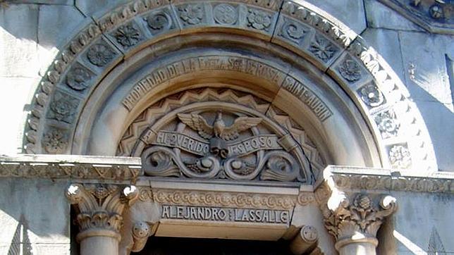El templete dedicado a Alejandro Lassalle