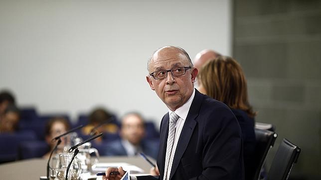 Cristóbal Montoro, ministro de Hacienda
