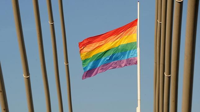Imagen de archivo de la bandera que representa al colectivo gay