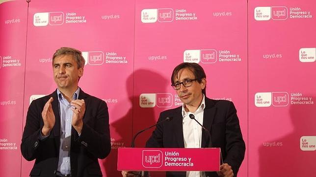 David Ortega, candidato de UPyD al Ayuntamiento de Madrid, y Ramón Marcos, aspirante a la Comunidad