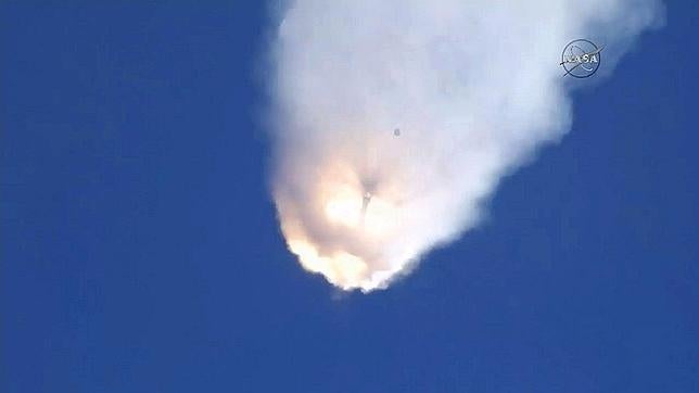 El cohete en el momento de la explosión