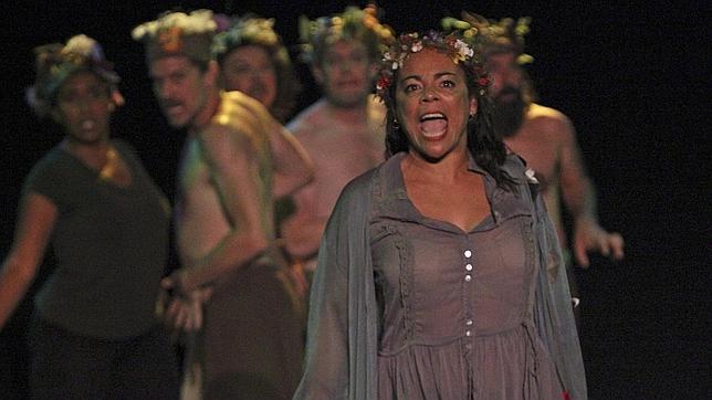Escena de «El sueño de una noche de verano», en el montaje de Tim Robbins