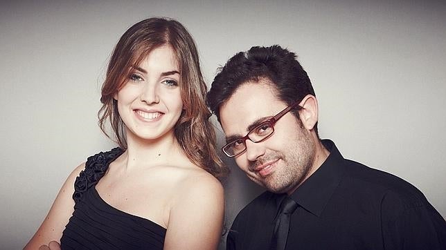 Iberian & Klavier, dúo formado por los pianistas Laura Sierra y Manuel Tévar