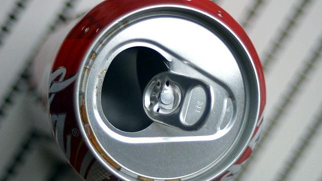 Abusar de las bebidas azucaradas está relacionado con mayor riesgo de desarrollar una enfermedad cardiaca