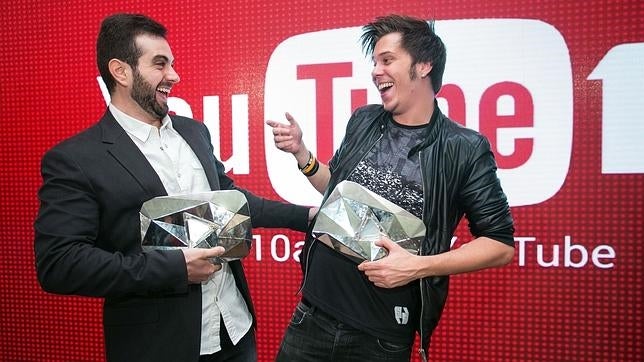 ElRubiusOMG y Vegetta777 con su «Botón de Diamante»