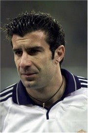 Luis Figo no estará finalmente en San Mamés