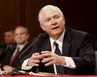 El secretario de defensa Robert Gates testifica ante el Comité de Servicios Armados del Senado. /EFE