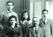 ABC La familia de García Lorca en una foto de archivo