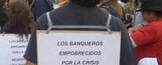 «Soy un banquero empobrecido, ayúdenme, por favor»
