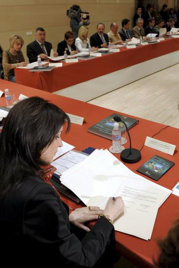 Agricultura compensa la caída de fondos para el desarrollo rural y creará 4.400 empleos El Bierzo ganará competencias e ingresos con la reforma en verano de la Ley Comarcal