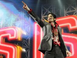 principal, alicante, rinde, homenaje, michael, jackson, elvis, presley