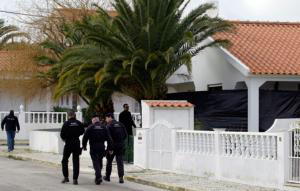 ETA ocultaba 500 kilos de explosivo en una de sus bases logísticas de Portugal ##3 La Policía lusa busca a los etarras Gómez y Zengotitabengoa, que ya huyeron hace años pese a estar bajo control judicial