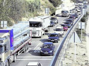 La DGT prevé 1,2 millones de desplazamientos por carretera