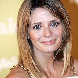 Mischa Barton pasea con un «Gavilán» por Barcelona