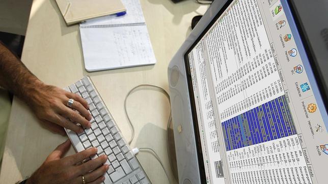 El Gobierno griego quiere defenderse por ley contra las protestas anónimas en internet
