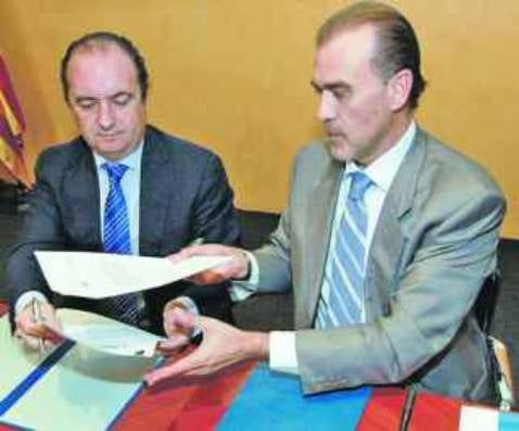 Campoy volverá al Congreso si Ripoll recala en el puerto