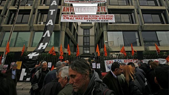 Grecia no encuentra a 20.907 de sus jubilados