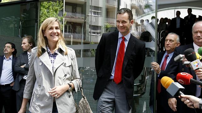 Zarzuela no pone en cuestión que las Infantas y Urdangarín sean Familia Real