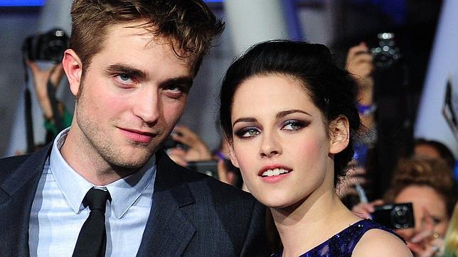 Robert Pattinson y Kristen Stewart, esquiva pareja en Nochevieja