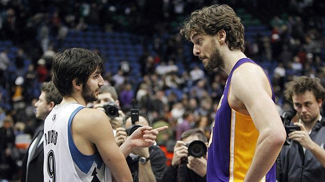 Los Wolves llevan al límite a los Lakers